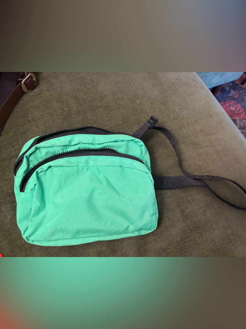 BAGGU Green Fanny pack Bag with Black Zippers